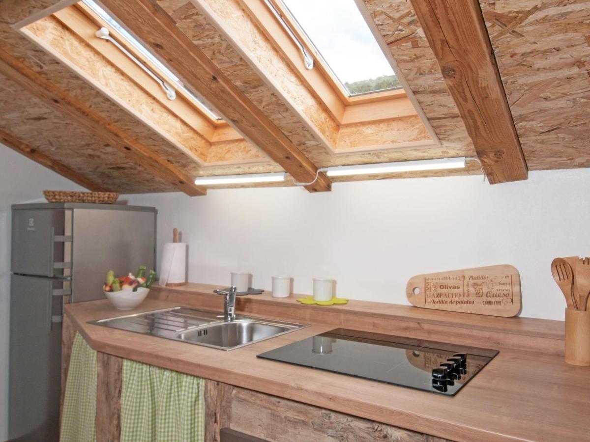 Tre Rose By Interhome Apartment Zvoneca