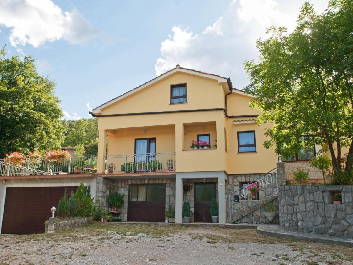 Tre Rose By Interhome Zvoneca